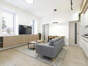 Pronájem bytu 2+kk, 48 m2, Slavníkovců, Ostrava, cena 17000 CZK / objekt / měsíc, nabízí 