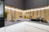 Pronájem kompletně zrekonstruovaného bytu 2+1, Karviná, Na Kopci, 2056, cena 14900 CZK / objekt / měsíc, nabízí 