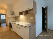 Pronájem nově zrekonstruovaného bytu 2+1 v ul. Tolstého, Ústí nad Labem, cena 10500 CZK / objekt / měsíc, nabízí 