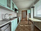 Pronájem revitalizovaného bytu 3+1L na Střekově, ul. Kamenná v Ústí nad Labem, cena 12500 CZK / objekt / měsíc, nabízí 