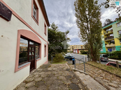 Pronájem, Prostory a objekty pro obchod a služby, Nový Bor, cena 12000 CZK / objekt / měsíc, nabízí