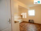 Pronájem, Byt 1+kk, Praha 9, cena 8000 CZK / objekt / měsíc, nabízí REAL ESTATE CZECH REPUBLIC a.s.