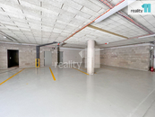 Pronájem, Garáž, garážové stání, Liberec, cena 3000 CZK / objekt / měsíc, nabízí REAL ESTATE CZECH REPUBLIC a.s.