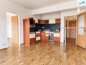 Pronájem, Byt 2+kk, Pardubice, cena 15000 CZK / objekt / měsíc, nabízí 