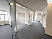 Pronájem, Administrativní prostory a objekty, Praha 9, cena 18000 CZK / objekt / měsíc, nabízí REAL ESTATE CZECH REPUBLIC a.s.