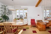 Velkorysý mezonet 4+kk ( 143 m2) u Malého jezu / klid, prostor a atmosféra domu, cena 11250000 CZK / objekt, nabízí 