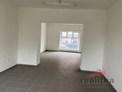 Pronájem nebytových prostor 70 m2 Pekařská ul., Opava, cena 10500 CZK / objekt / měsíc, nabízí 