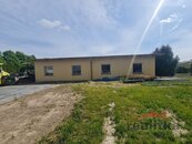 Pronájem haly a kanceláří v Komárově, okr. Opava, cena 15500 CZK / objekt / měsíc, nabízí 