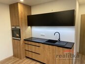 Pronájem bytu 30 m2, 1+kk, ul. Rooseveltova, Opava, cena 8000 CZK / objekt / měsíc, nabízí 