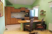 Pronájem zařízeného bytu 2+kk se zahradou, Opava, ul. Olomoucká, cena 11000 CZK / objekt / měsíc, nabízí