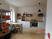 Prodej bytu 2+kk, 45m2, Opava, ul. Vyhlídalova, cena 3100000 CZK / objekt, nabízí 