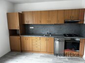 Pronájem bytu 2+1, H. Kvapilové 7, Opava, cena 13000 CZK / objekt / měsíc, nabízí 1. opavská realitka s.r.o.