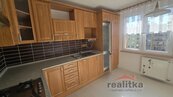 Prodej velkého, hezkého bytu 3+1, 74m2 s lodžií, Opava, ul. Bílovecká, cena 4650000 CZK / objekt, nabízí 