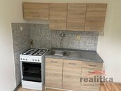 Pronájem bytu 1+1, 32 m2 se zahradou, Opava, ul. Kylešovská, cena 10000 CZK / objekt / měsíc, nabízí 