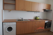 Pronájem bytu 1+1, 35m2, Opava, ul. 17.listopadu, cena 9000 CZK / objekt / měsíc, nabízí 