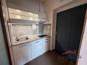 Pronájem bytu 1+kk, Opava, ul. Pekařská, cena 7500 CZK / objekt / měsíc, nabízí 