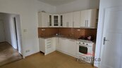 Pronájem velkého bytu 2+1, 80m2 s terasou, balkónem a parkovacím místem Opava, ul. Praskova, cena 13000 CZK / objekt / měsíc, nabízí 