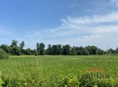 Prodej komerčního stavebního pozemku o výměře cca 10 900 m2 - Opava-Komárov, cena 2700 CZK / m2, nabízí 