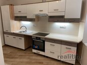 Pronájem bytu po rekonstrukci 2+1, 60 m2, Opava, ul. Nákladní, cena 12000 CZK / objekt / měsíc, nabízí 
