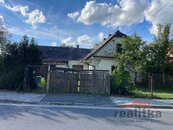 Prodej rodinného domu s garáži a zahradou, pozemek 1.390 m2, Opavská ul., Vítkov, cena 1100000 CZK / objekt, nabízí 1. opavská realitka s.r.o.
