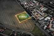 Prodej stavebního pozemku 5.132 m2 - Třeboň, ul. Pražská 12 573 400 Kč ( 2 450 Kč/m2 ), cena 2450 CZK / m2, nabízí Atkinson & Partners s.r.o.