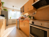 Pronájem, Byt 2+1, Zašová, cena 15500 CZK / objekt / měsíc, nabízí 