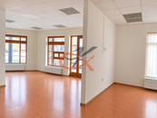 Pronájem, Prostory a objekty pro obchod a služby, Rožnov pod Radhoštěm, cena 21500 CZK / objekt / měsíc, nabízí 