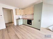 Pronájem, Byt 2+kk, Praha 8, cena 23000 CZK / objekt / měsíc, nabízí Akropolis reality, s.r.o.
