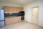 Podnájem bytu 2+kk (1+1) lodžie po rekonstrukci, cena 12500 CZK / objekt / měsíc, nabízí
