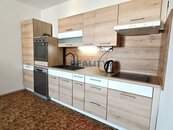 Pronájem bytu 1+1 (2+kk) s krytou lodžií sídl Vltava, cena 13000 CZK / objekt / měsíc, nabízí 