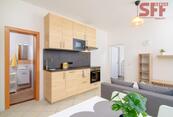 Plně zařízený byt 2+kk k pronájmu blízko metra Florenc Praha 8 Karlín, cena 26900 CZK / objekt / měsíc, nabízí