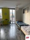 Vybavené studio (1+kk) o velikosti 21 m s balkónem 2,5 m2, umístěné ve 4. patře Praha 6 Pohořelec , cena 20000 CZK / objekt / měsíc, nabízí 