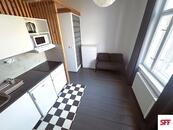 Zařízená garsoniéra 1+kk ve 2. patře k pronájmu Praha 6, Pohořelec, cena 17000 CZK / objekt / měsíc, nabízí SFF Czech s.r.o.