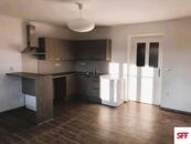 Pronájem bytu 2+kk po rekonstrukci, Praha 10 Strašnice, cena 19000 CZK / objekt / měsíc, nabízí 