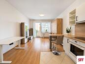 Pronájem vybaveného bytu 1+kk, 35 m², s balkonem a garážovým stáním Praha 10, Horní Měcholupy, cena 21000 CZK / objekt / měsíc, nabízí SFF Czech s.r.o.