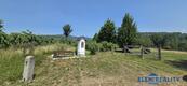 Prodej nádherného pozemku k bydlení na polosamotě s krásným výhledem ( 5360 m2) v obci Lipová- lázně, cena 2015 CZK / m2, nabízí Elenireality