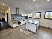 Pronájem bytu 4+kk, 160 m, Ježník, Krnov, cena 18000 CZK / objekt / měsíc, nabízí 