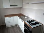 Pronájem, byt 3+1 s balkónem, 66 m , OV, ul. Jesenická, Bruntál, cena 13000 CZK / objekt / měsíc, nabízí 
