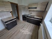 Pronájem bytu 3+1, 65 m , OV, ul. Krnovská, Bruntál, cena 11000 CZK / objekt / měsíc, nabízí 