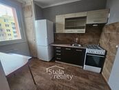 Podnájem bytu 1+1, 32 m , DV, ul. Družební, Bruntál, cena 7300 CZK / objekt / měsíc, nabízí 