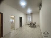 Pronájem, pěkný zcela nový nezařízený atelier 1+kk, Plzeňská, Praha 5 Smíchov, metro Anděl, cena 15000 CZK / objekt / měsíc, nabízí 