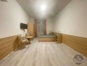 Pronájem, pěkné zařízené 1+kk, Plzeňská, Praha 5 Smíchov, metro Anděl, cena 18500 CZK / objekt / měsíc, nabízí Apartment reality s.r.o.