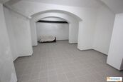 Sklad, dílna, prostor 90m2 v suterénu domu, Praha 3 - Žižkov, cena 12000 CZK / objekt / měsíc, nabízí Novaspol, s.r.o.