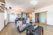 Mezonet 3+kk+pracovna Břežany II, 98m2, parkovací stání, cena 6200000 CZK / objekt, nabízí 