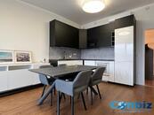 Luxusní zařízený byt s terasou, 2kk 62m2, terasa 31 m2, Holečkova, Praha 5, cena 29900 CZK / objekt / měsíc, nabízí Conbiz s.r.o.