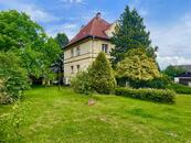 Pronájem krásného prostorného bytu 2+1 se zahradou a parkováním na klidném místě v Liberci - Doubí, cena 16000 CZK / objekt / měsíc, nabízí Matěchová Reality