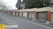 Garáž (19m2) ul. Bozděchova, Klatovy, cena 2200 CZK / objekt / měsíc, nabízí INSTINKT REALITY, s.r.o.