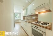 2+1 (64m2), ul. Toruňská, Praha - Bohnice, cena 22000 CZK / objekt / měsíc, nabízí INSTINKT REALITY, s.r.o.