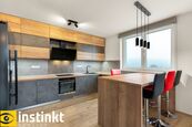 3+kk/T/Sauna (99m2), ul. Zborovská, Jince, cena 24000 CZK / objekt / měsíc, nabízí 