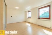 1+kk (37m2), ul. Mezi domy, Jesenice, okr. Praha-západ, cena 15000 CZK / objekt / měsíc, nabízí 